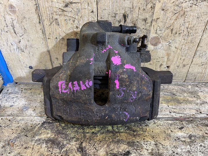 Суппорт передний левый VW Sharan, Galaxy