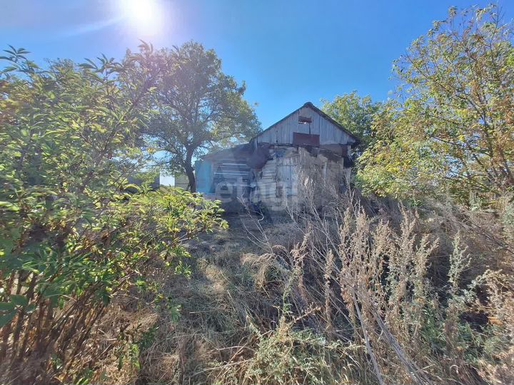 Дом 30,3 м² на участке 13,1 сот.