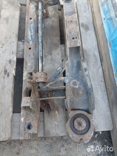 Подрамник задний универсал Форд фокус 1