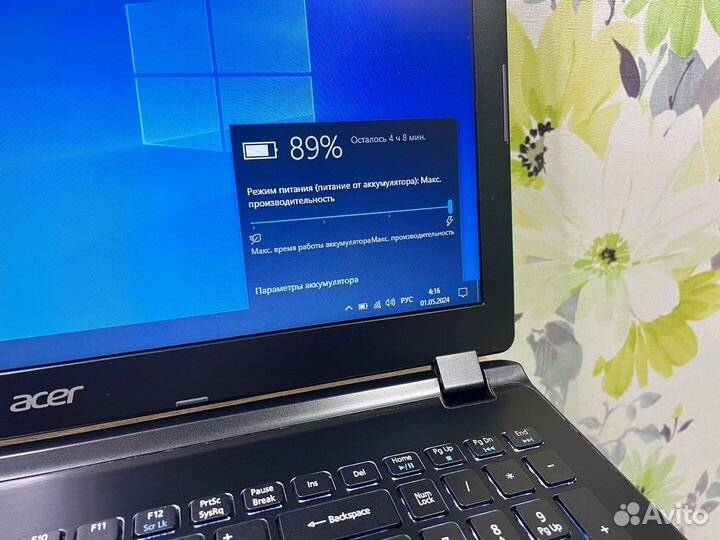 Ноутбук Acer A8/ SSD / 2 видеокарты