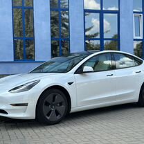 Tesla Model 3 AT, 2021, 28 000 км, с пробегом, цена 2 562 000 руб.