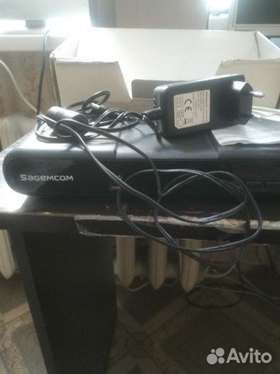 TV приставка sagemcom