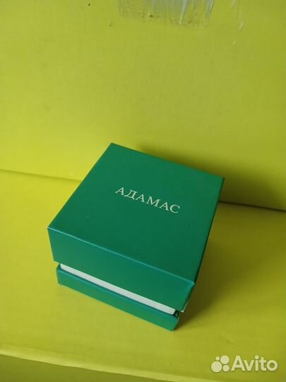 Коробка Адамас