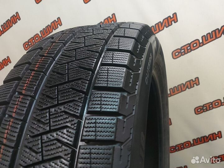 Formula Ice FR 215/55 R18 99H