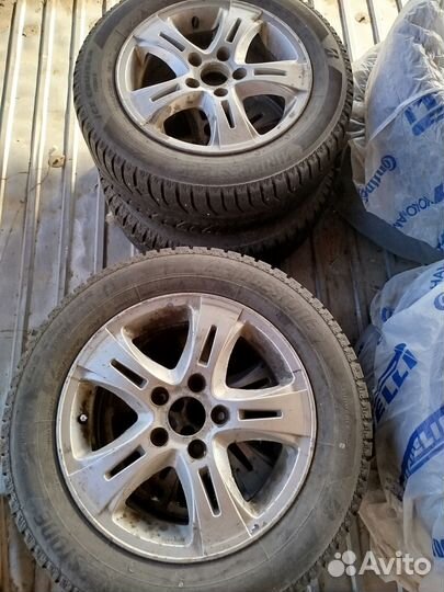 Bridgestone V600 7/10 R15 25H