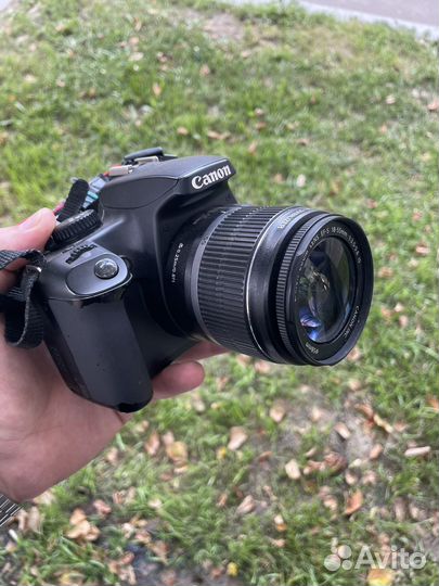 Фотоаппарат Canon EOS 1000D