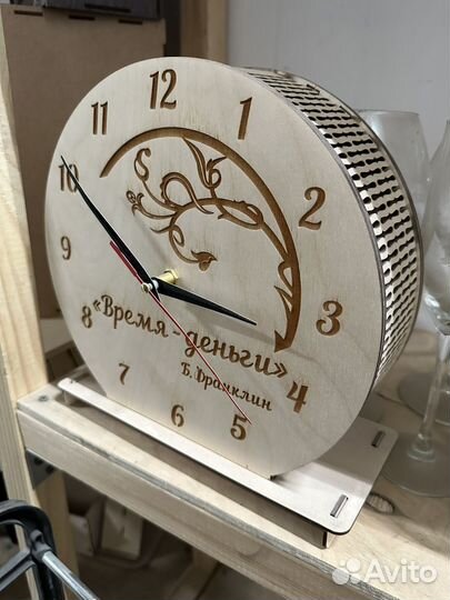 Настенное панно из дерева