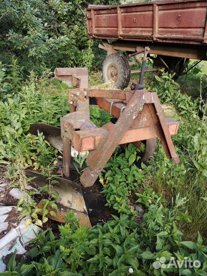 Плуг МТЗ (Беларус) ПЛН-3-35, 1995