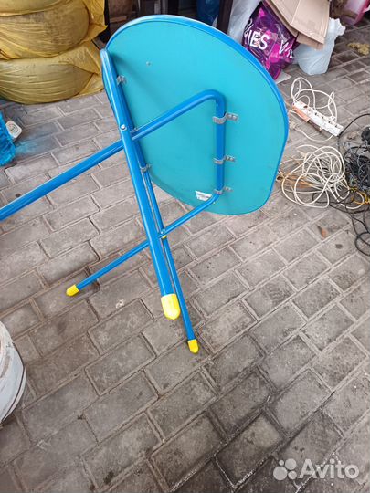 Детский столик