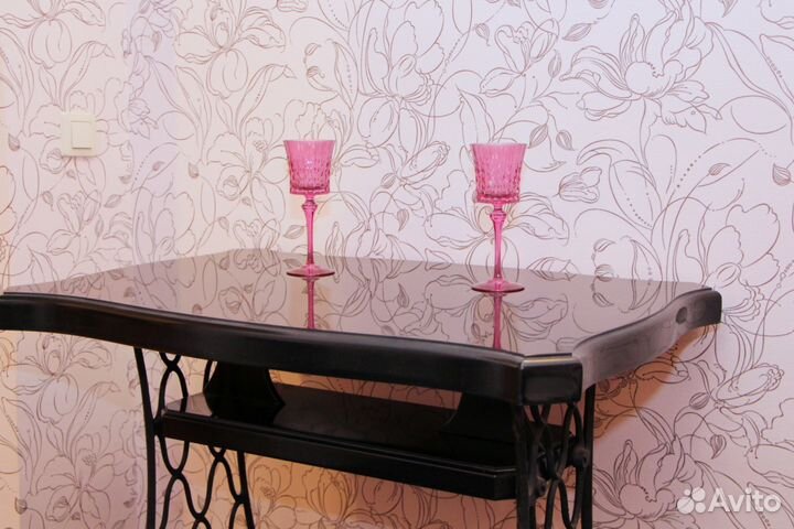 Антикварные столы