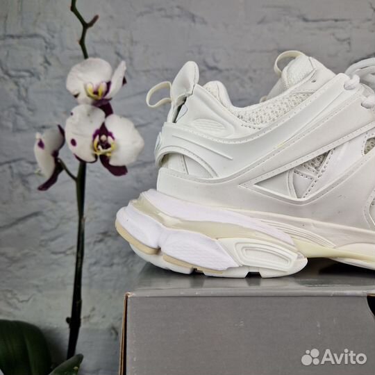 Balenciaga Track 1 all white