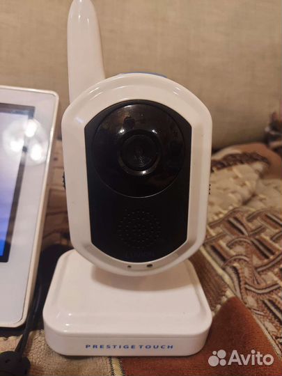 Видео няня luvion prestige touch