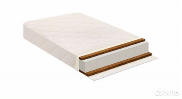 Кроватка с матрацем и бортиками