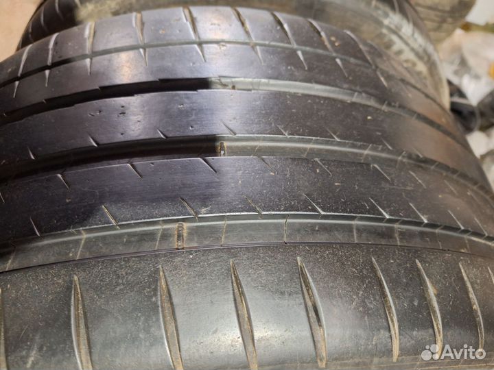 Michelin Pilot Sport 4 S 325/35 R22 114Y