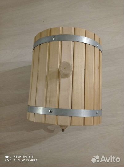 Деревянная бочка