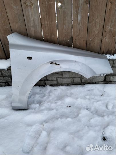 Крыло переднее правое chevrolet lacetti седан