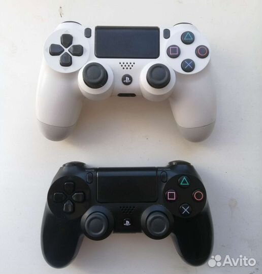 Sony PS4, Slim, 500+ игр, 2 геймпада