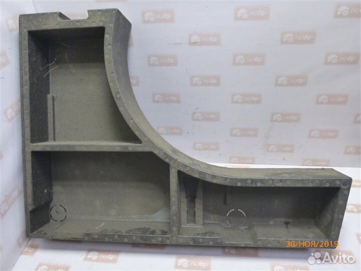 Ящик для инструментов Ford Focus седан 2013