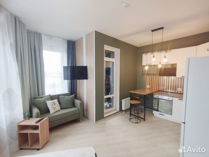 Кухня угловая белая