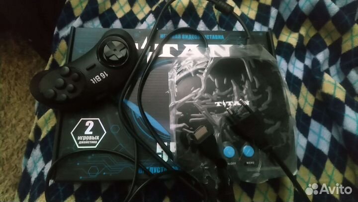 Игровая приставка titan555