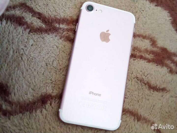 Телефон iPhone 7 128gb