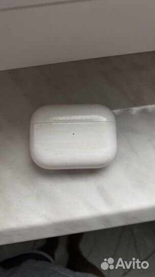 Кейс от наушников airpods pro бронь