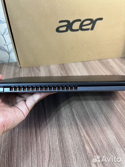 Ноутбук Aser Aspire 7 A715 - 51G