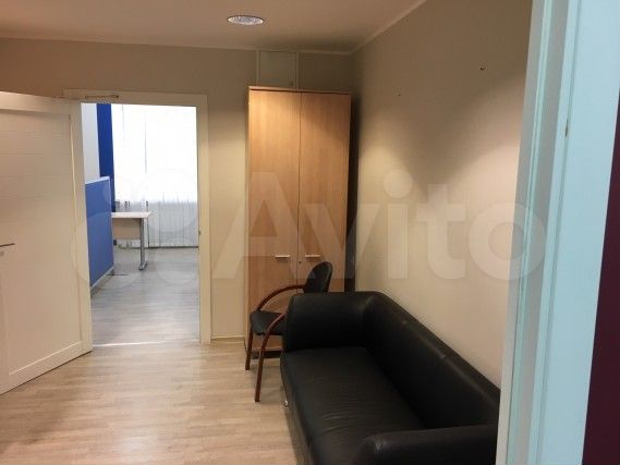 Здание, 3472 м²