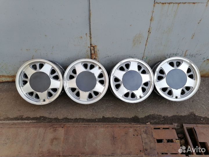 Комплект Литых дисков R15 GM 5x127