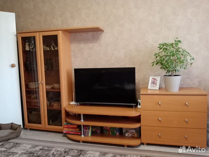 Стенка в гостиную бу