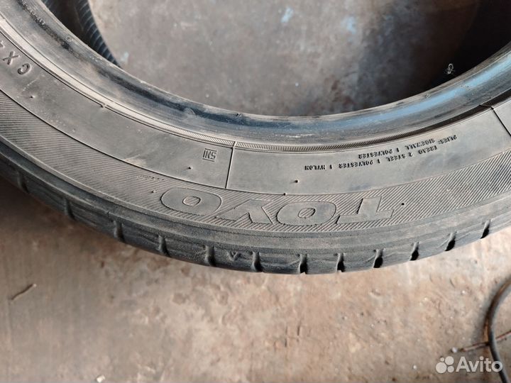 Toyo Tranpath MPZ 215/50 R17