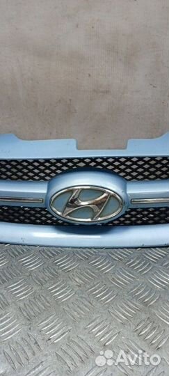 Решетка paдиaтора Hyundai Getz хэтчбэк 1.4 G4EE