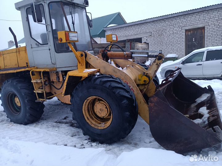 Фронтальный погрузчик.Песок, щебень, доставка