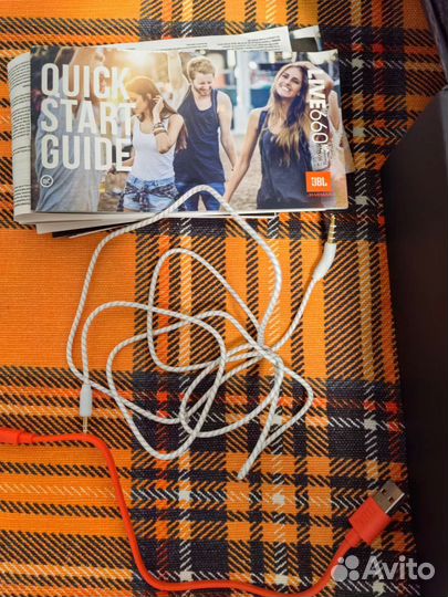 Наушники JBL 660NC live