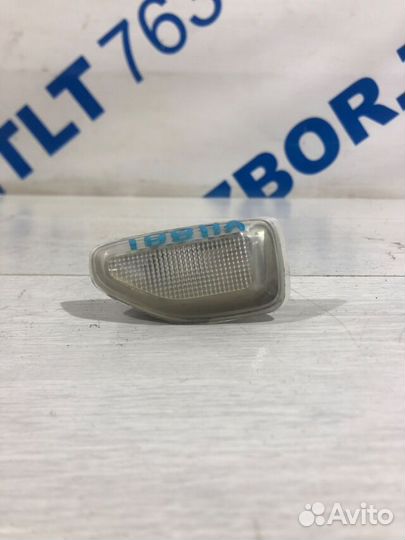 Повторитель поворотника левый renault logan 2 1.6