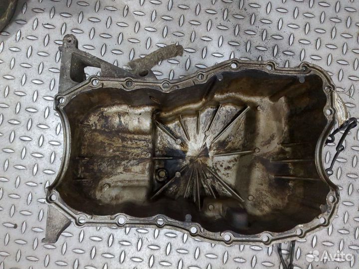 Поддон Renault Clio, 2004