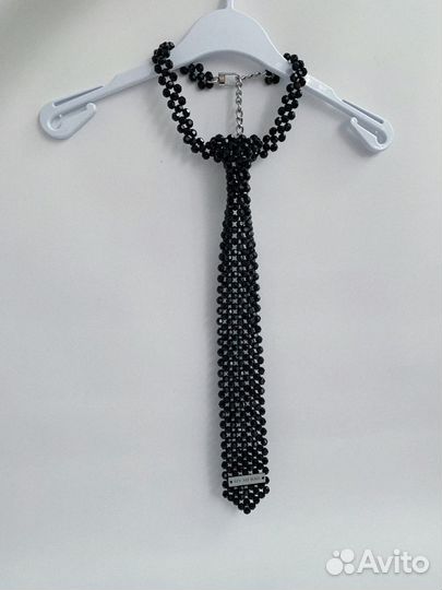 Галстук из бусин ручная работа
