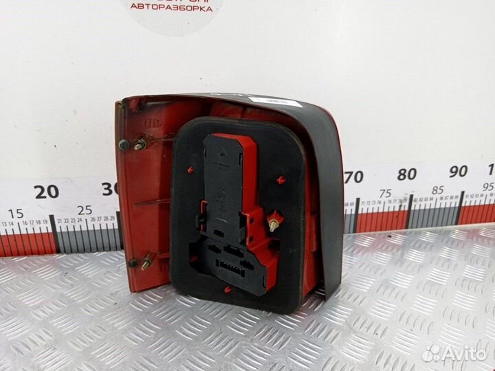 Фонарь задний для Volkswagen Passat 5 3B9945096K