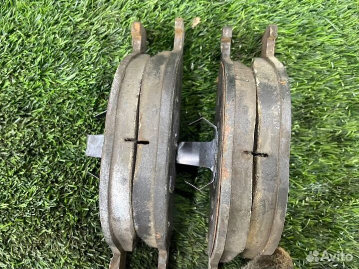 Колодки тормозные передние Bmw 5Gt F07 N57D30 2013