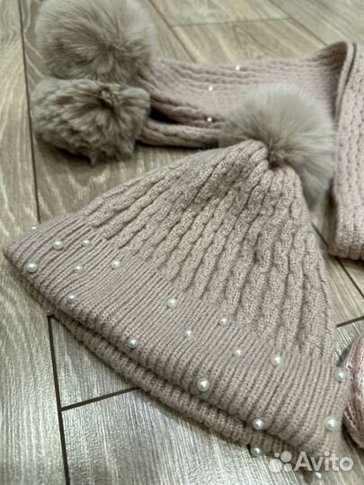 Шапка и шарф zara