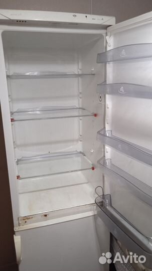 Холодильник Б/У Shaige (Герм.)