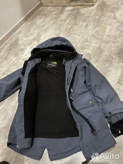 Куртка демисезонная для мальчика 128+ботинки