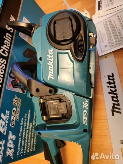 Пила аккумуляторная Makita DUC 353Z. Новая