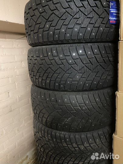 Zeta Antarctica Sport 285/50 R20 116