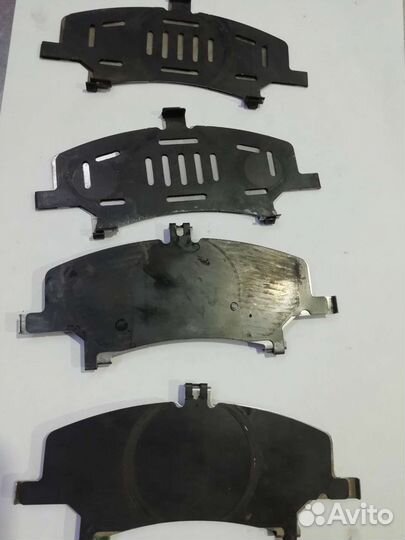 Пластины противоскрипные