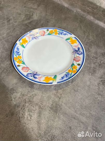 Тарелка плоская 19см