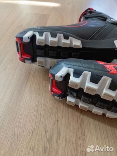 Лыжные ботинки rossignol