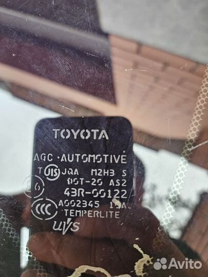 Toyota Rav4 30 Стекло в крыло заднее левое правое