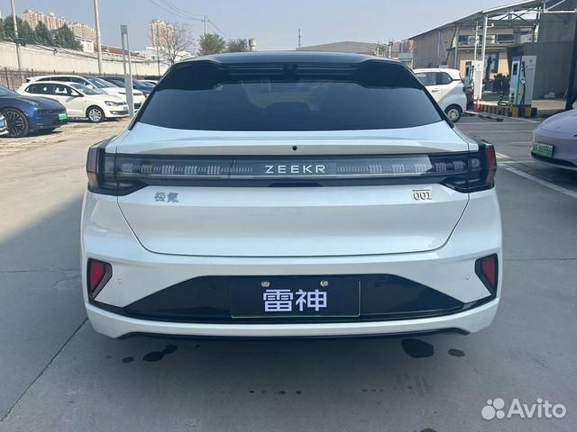 Zeekr 001 788 л.с. AT, 2023, 6 000 км