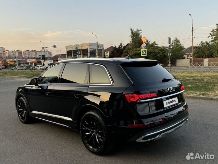 Audi Q7 3.0 AT, 2022, 22 350 км